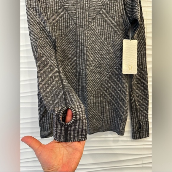 NWT Timeless Cozy Athleisure RARE Classic Lululemon Rest Less Pullover/Top - Picture 9 of 10